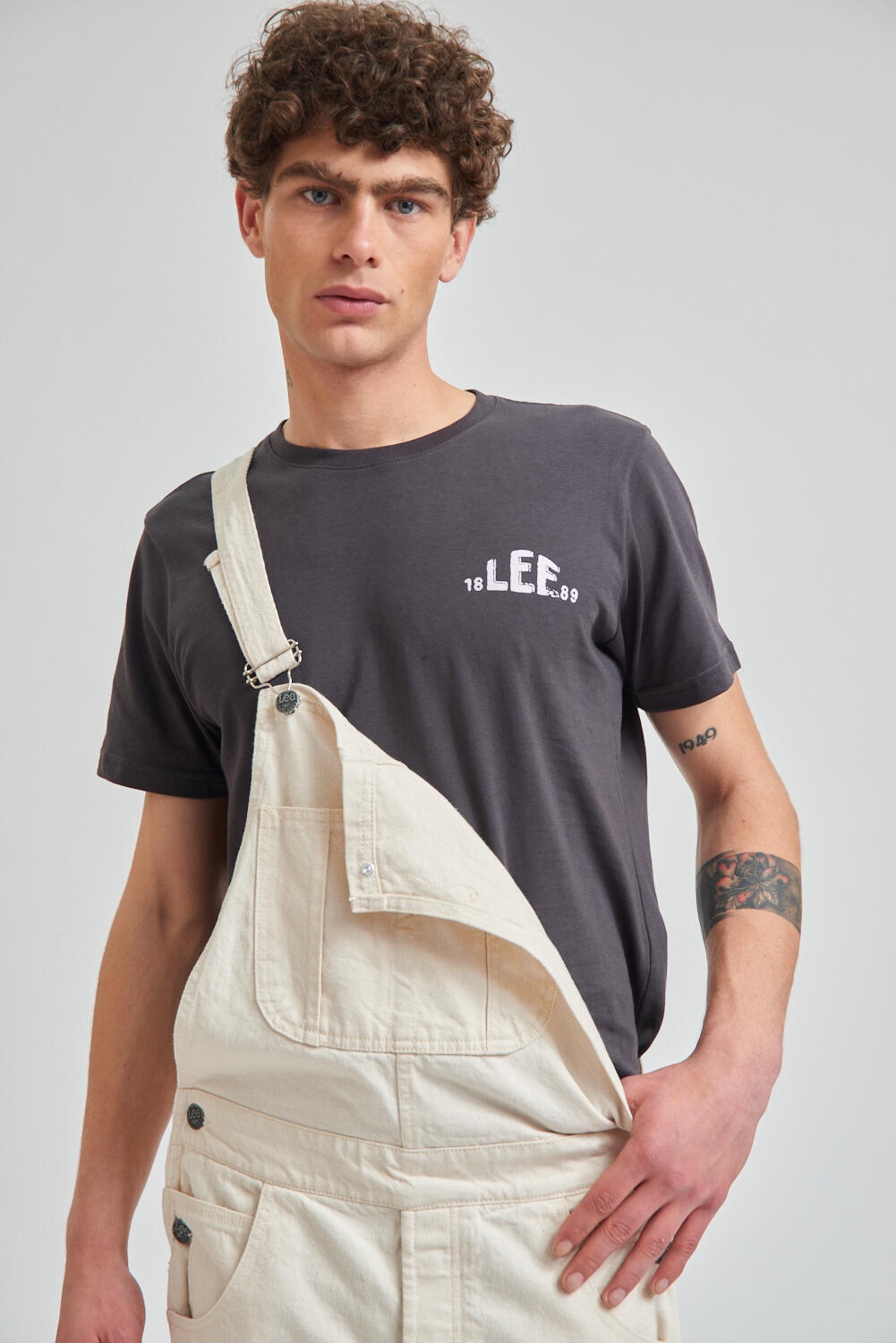 Jardinero White Adam